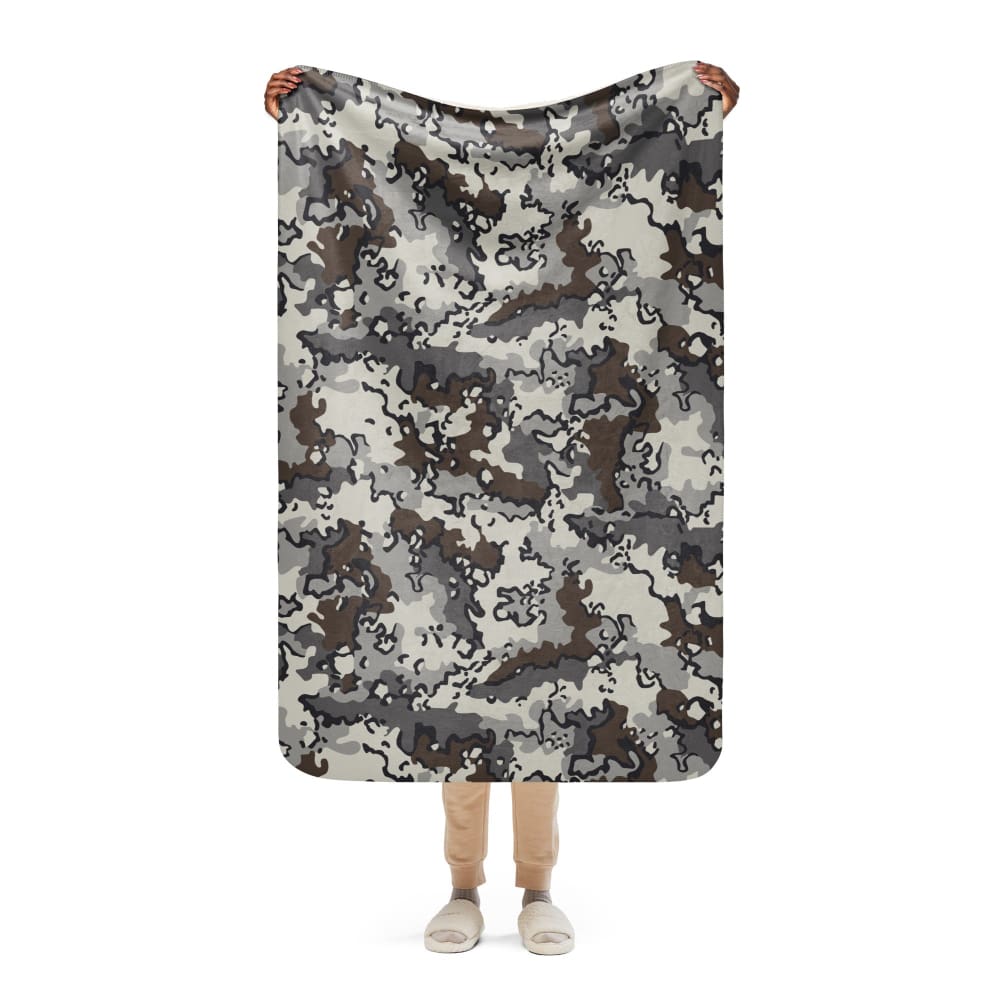 Alaska Chocolate Chip Tundra CAMO Sherpa blanket - 37″×57″
