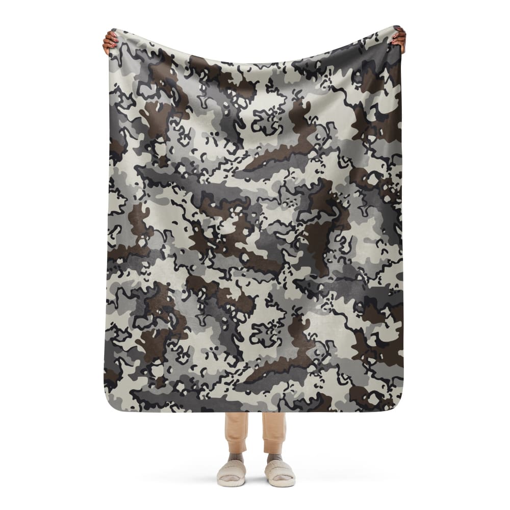 Alaska Chocolate Chip Tundra CAMO Sherpa blanket - 50″×60″