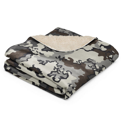 Alaska Chocolate Chip Tundra CAMO Sherpa blanket - Blanket