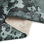 Alaska Chocolate Chip Urban CAMO Sherpa Blanket