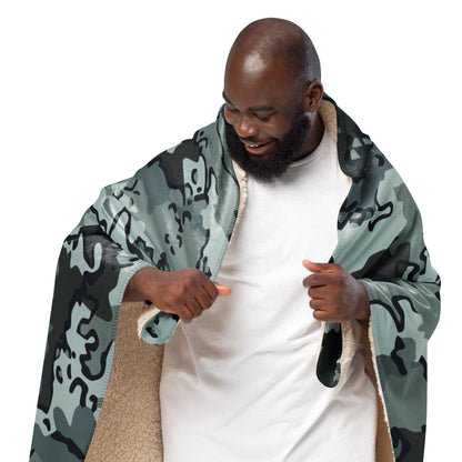 Alaska Chocolate Chip Urban CAMO Sherpa blanket - Blankets