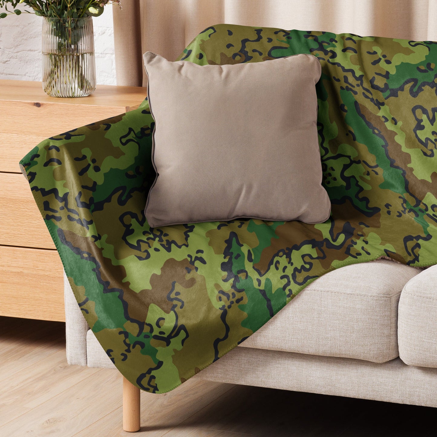 Alaska Chocolate Chip Woodland CAMO Sherpa Blanket