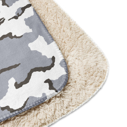Alaska Tundra CAMO Sherpa blanket - Blankets