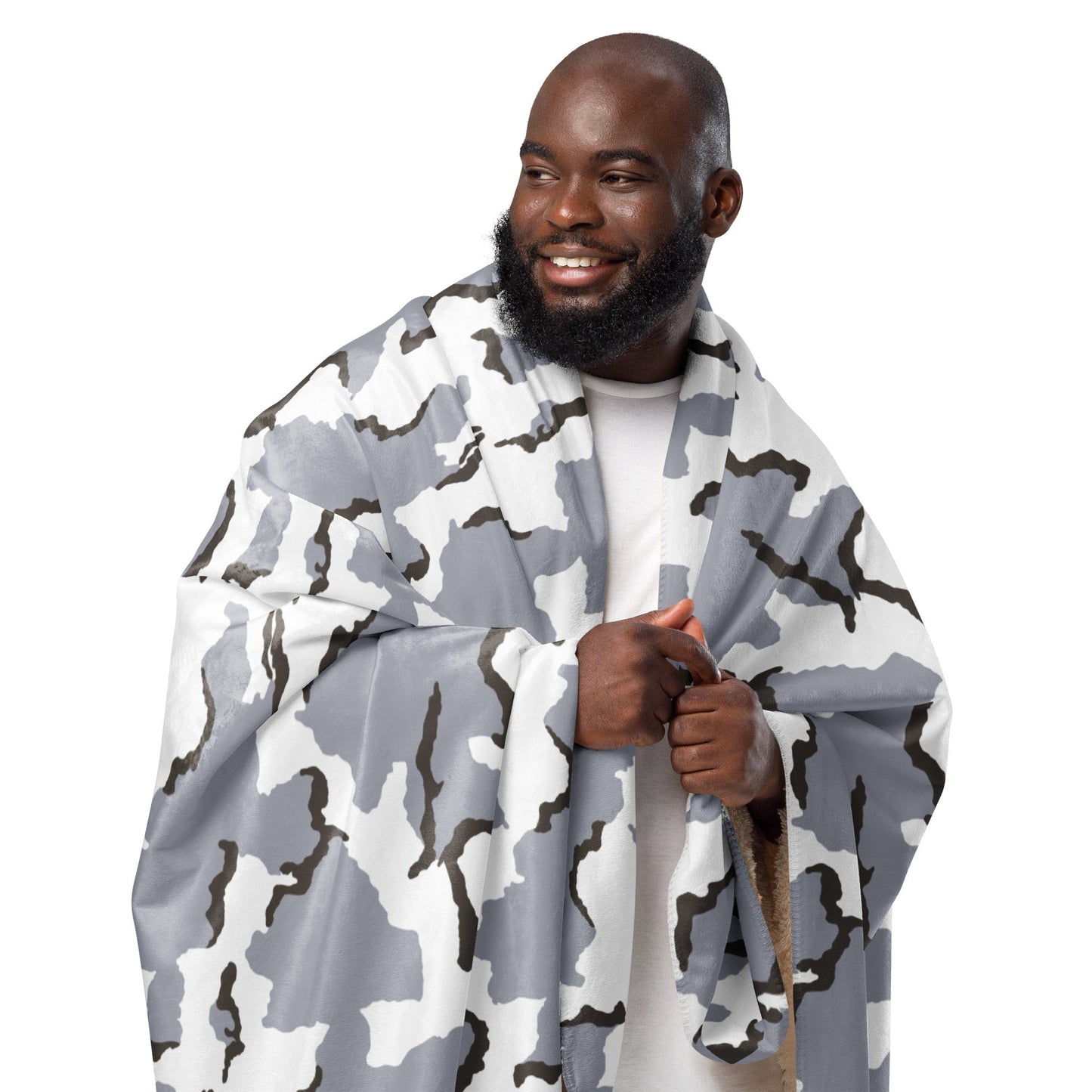 Alaska Tundra CAMO Sherpa blanket - Blankets