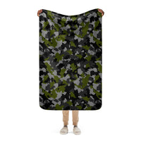 Alpha Jungle CAMO Sherpa blanket - 37″×57″ - Blanket