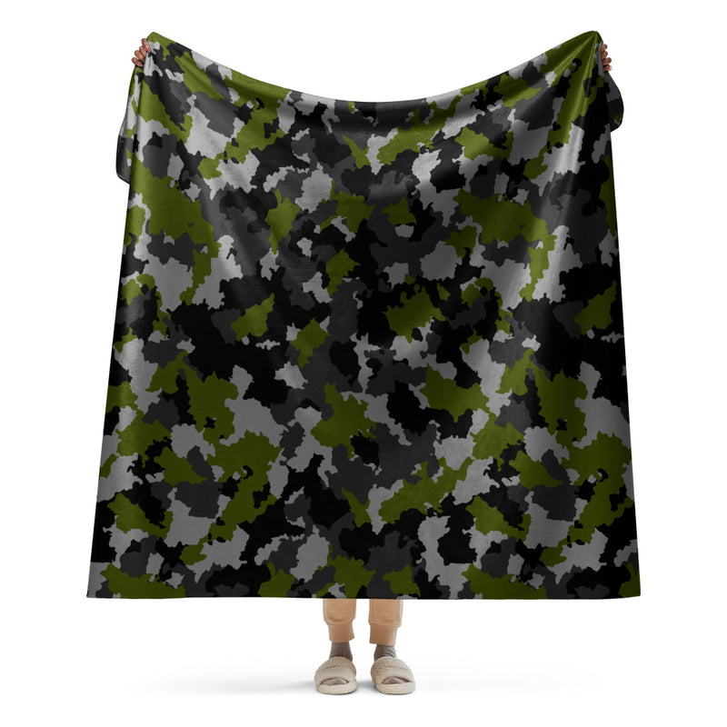 Alpha Jungle CAMO Sherpa blanket - 60″×80″ - Blanket