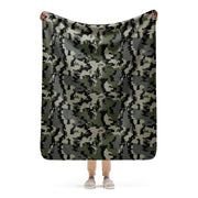 Alpine Invader CAMO Sherpa Blanket - 50″×60″