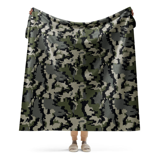 Alpine Invader CAMO Sherpa Blanket - 60″×80″