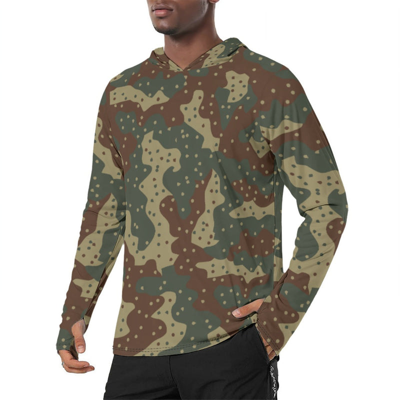 Ambush Tank Daimler-Benz Heritage CAMO Mens Sunscreen Sports Hoodie With Thumb Holes - S / White