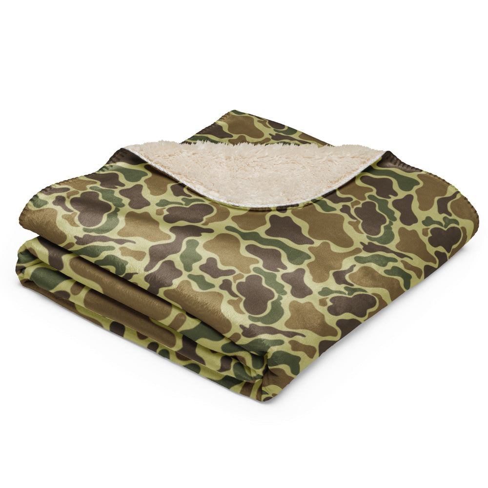 American Duck Hunter CAMO Sherpa blanket - Blanket