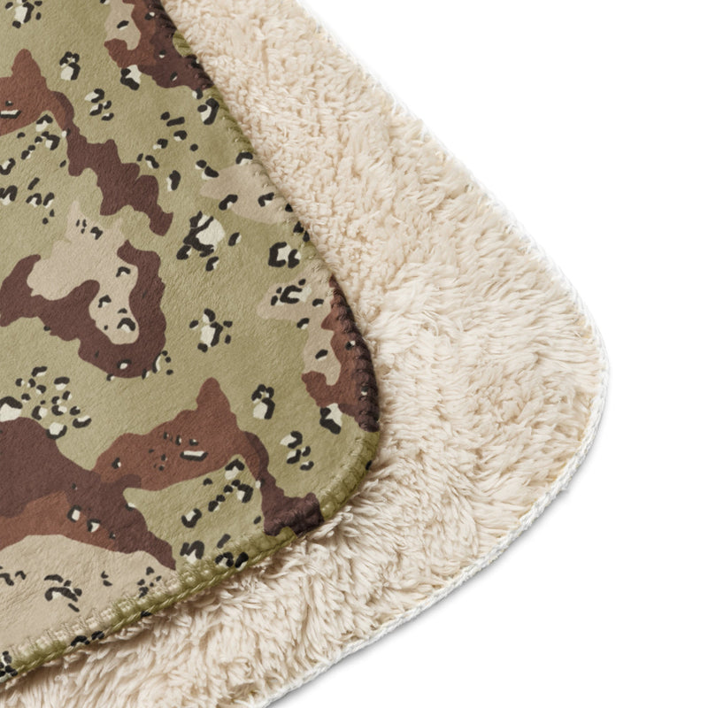 Chocolate Chip Desert CAMO Sherpa Blanket