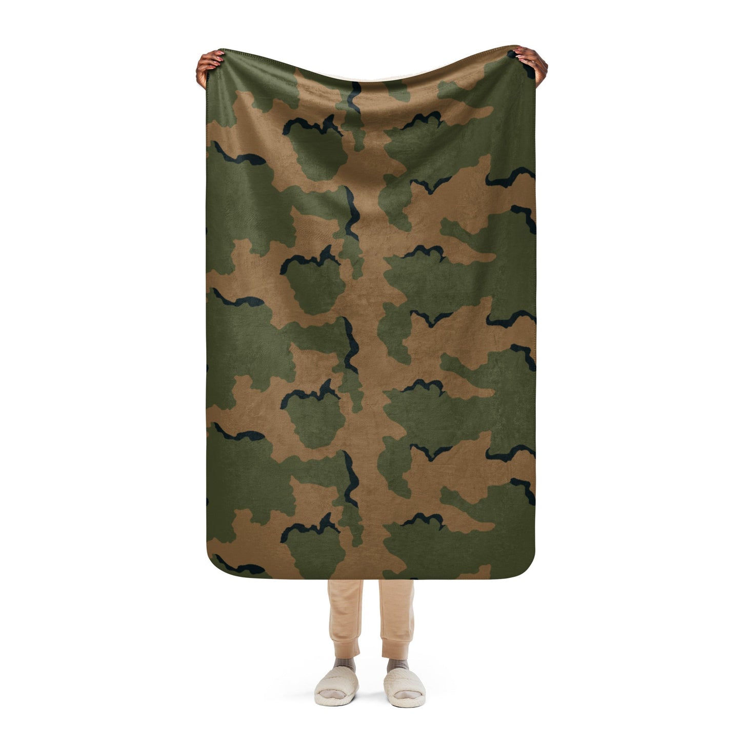 American Coffee Stain Mountain CAMO Sherpa Blanket - 37″×57″