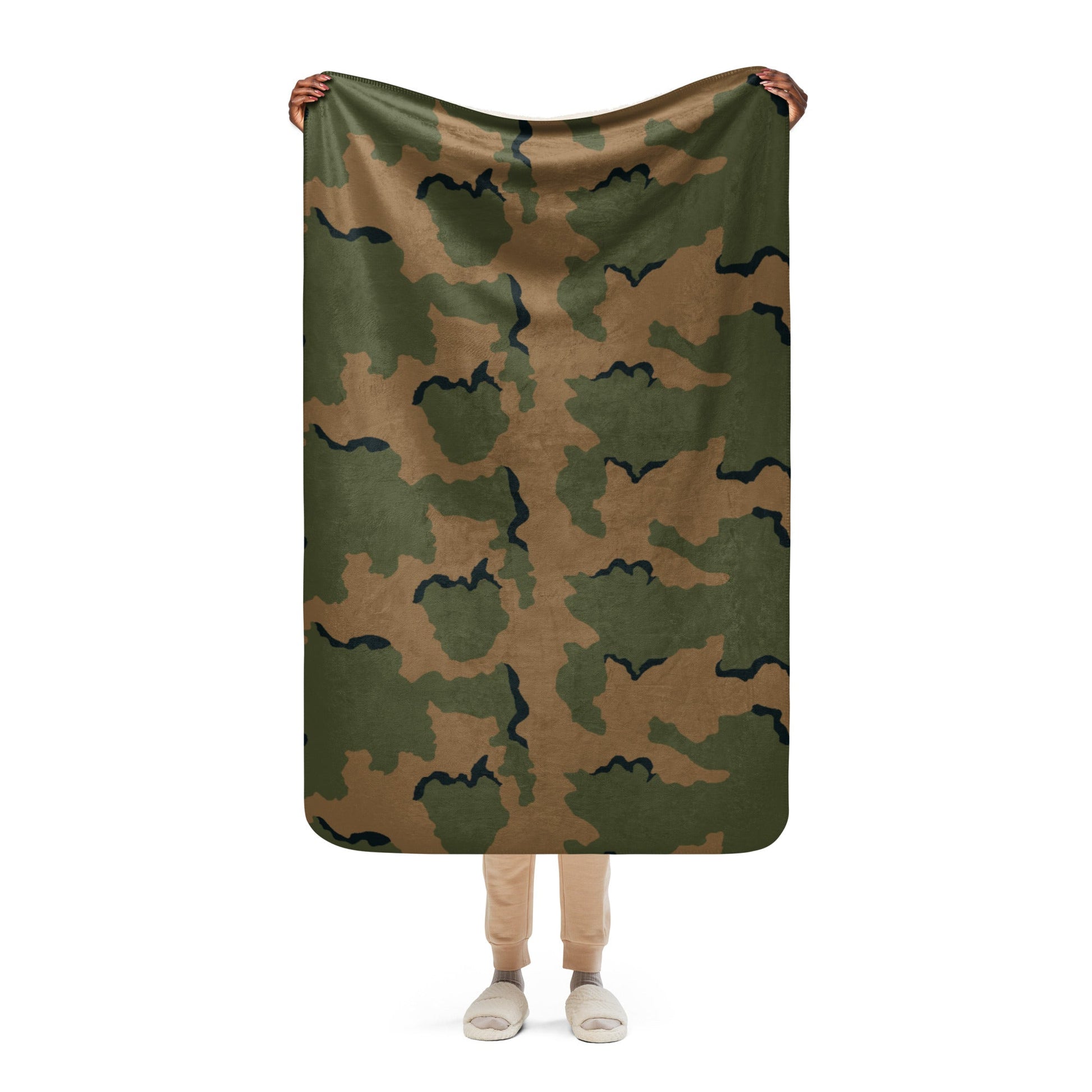 American Coffee Stain Mountain CAMO Sherpa Blanket - 37″×57″