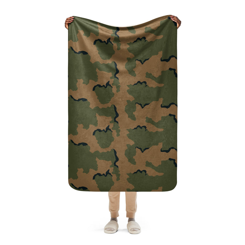 Coffee Stain Mountain CAMO Sherpa Blanket - 37″×57″