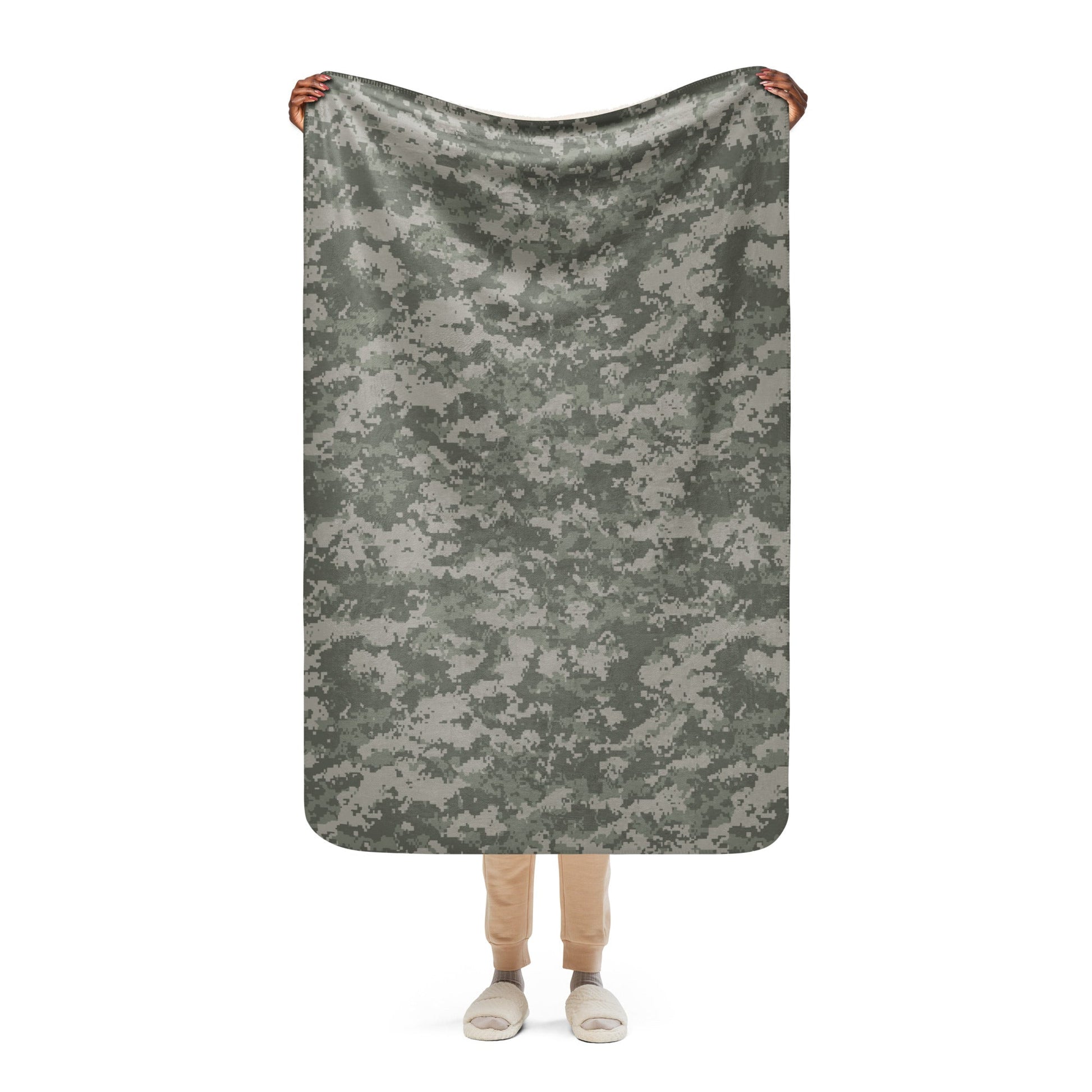 American Digital Army Combat Uniform (ACU) CAMO Sherpa blanket - 37″×57″ - Blankets