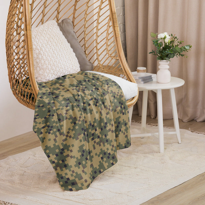 Digital Dual-Tex CAMO Sherpa Blanket