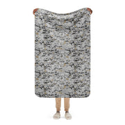 Digital Urban CAMO Sherpa Blanket - 37″×57″