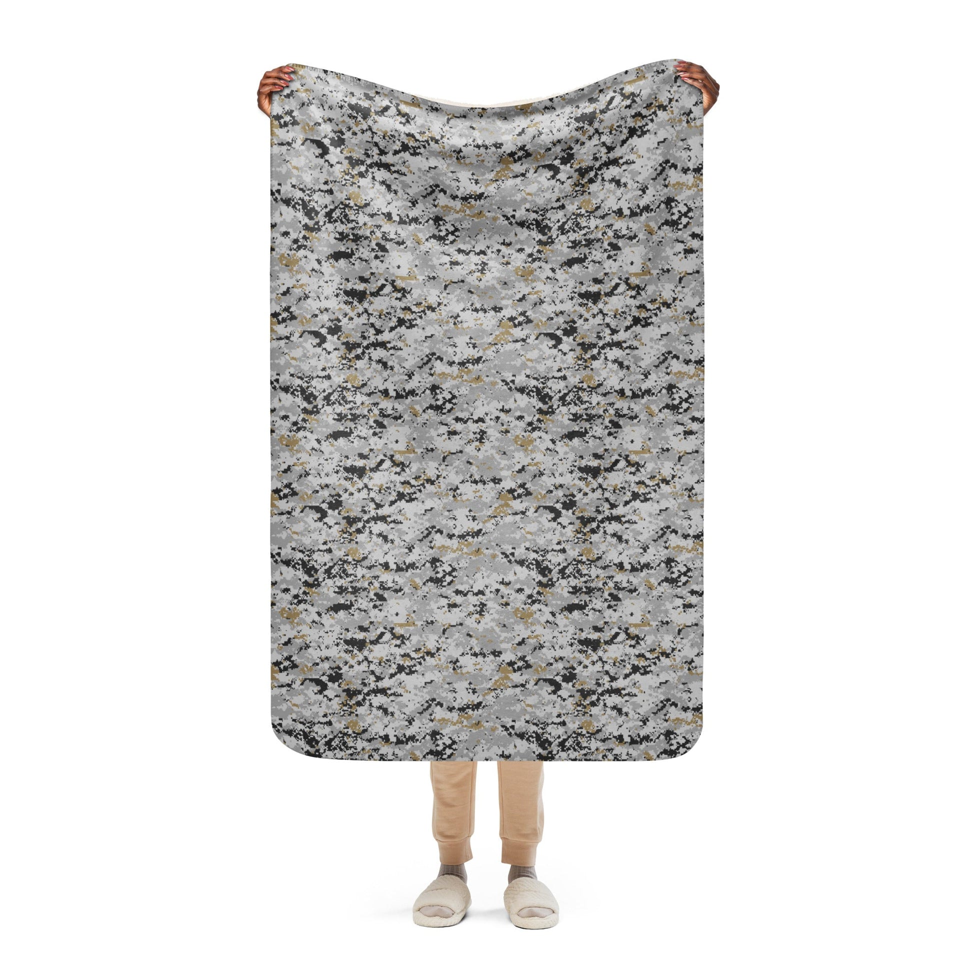 American Digital Urban CAMO Sherpa blanket - 37″×57″ - Blanket