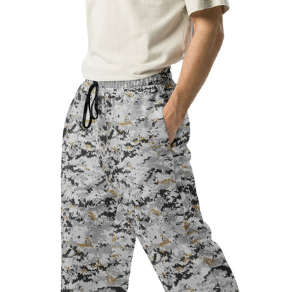 American Digital Urban CAMO Wide-leg joggers - Joggers