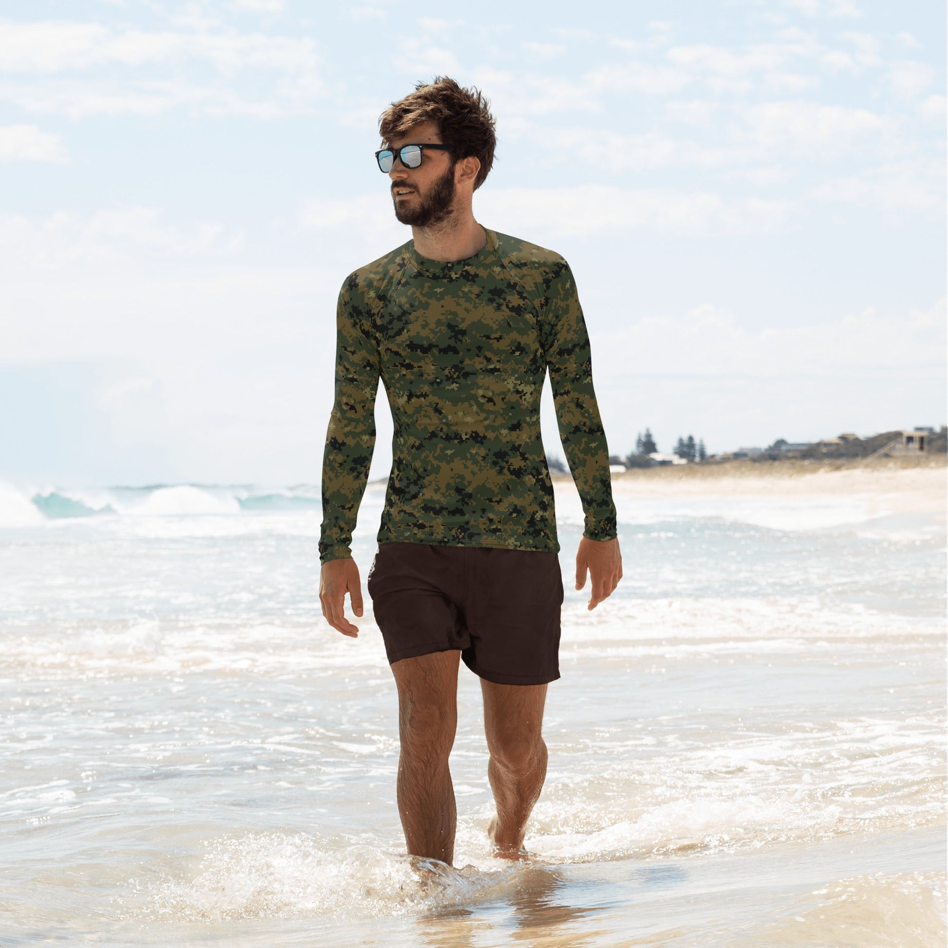 American Digital Woodland CAMO Mens Long-sleeve Rash Guard - XS - Guards