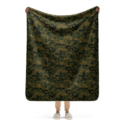 American Digital Woodland CAMO Sherpa Blanket - 50″×60″