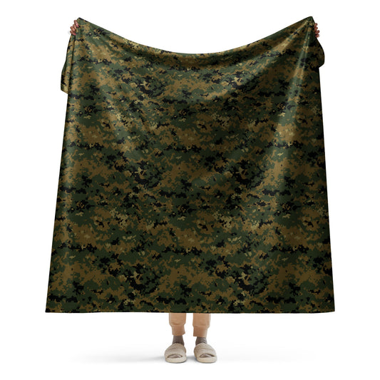 American Digital Woodland CAMO Sherpa blanket - 60″×80″ - Blanket