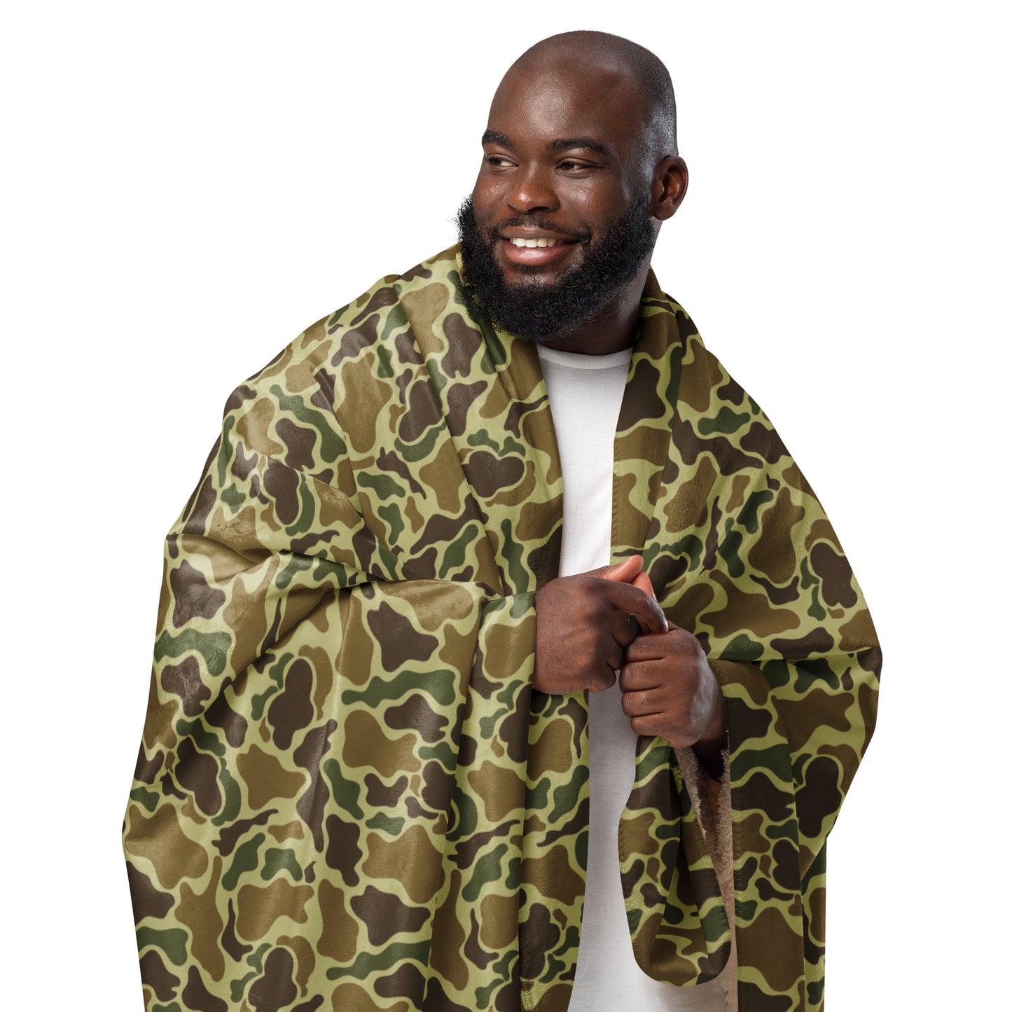 American Duck Hunter Advisor CAMO Sherpa Blanket