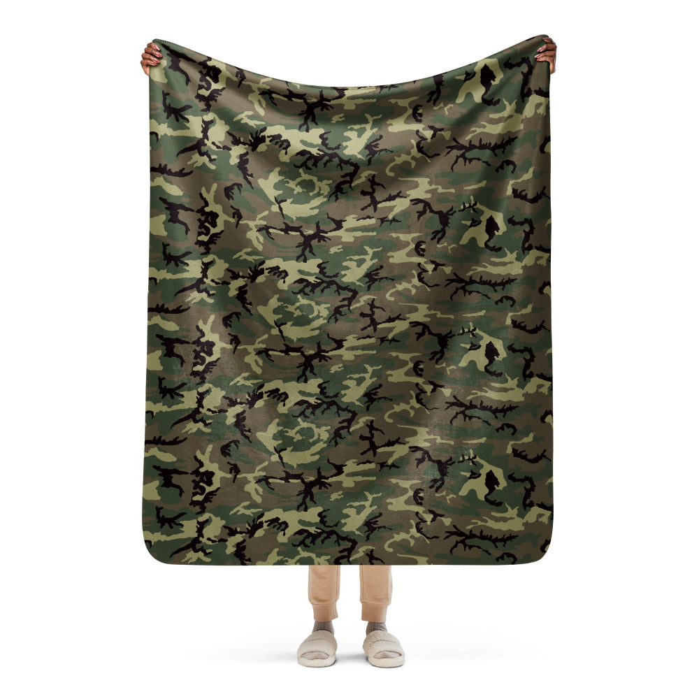 American ERDL Cold War RANGER Woodland CAMO Sherpa blanket - 50″×60″ - Blanket