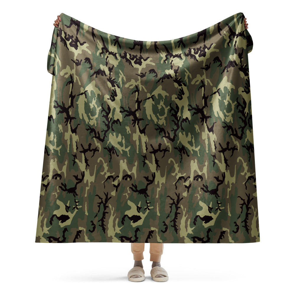 American ERDL Cold War RANGER Woodland CAMO Sherpa blanket - 60″×80″ - Blanket