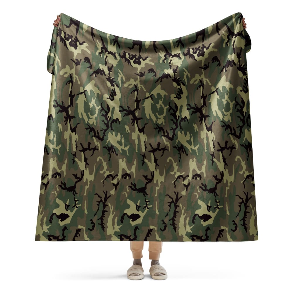 American ERDL Cold War RANGER Woodland CAMO Sherpa blanket - 60″×80″