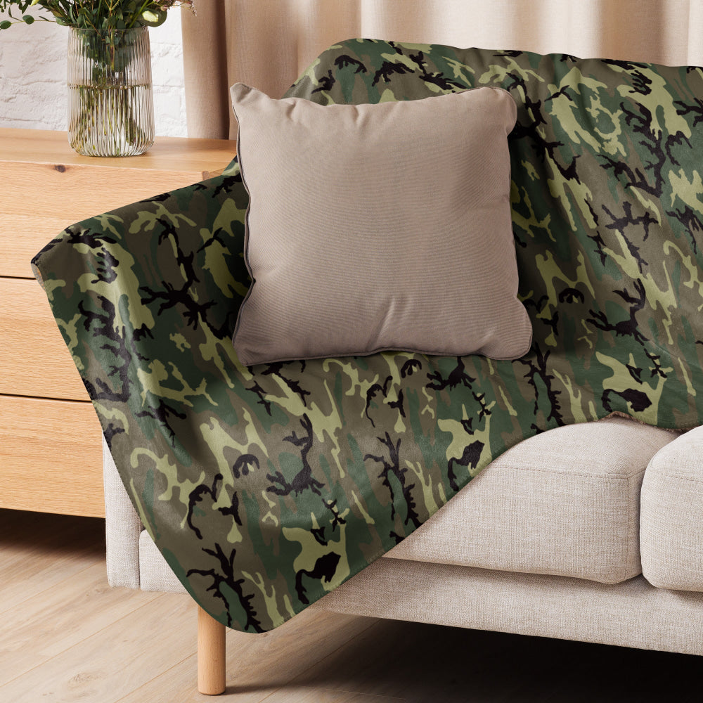 American ERDL Cold War RANGER Woodland CAMO Sherpa blanket - Blanket