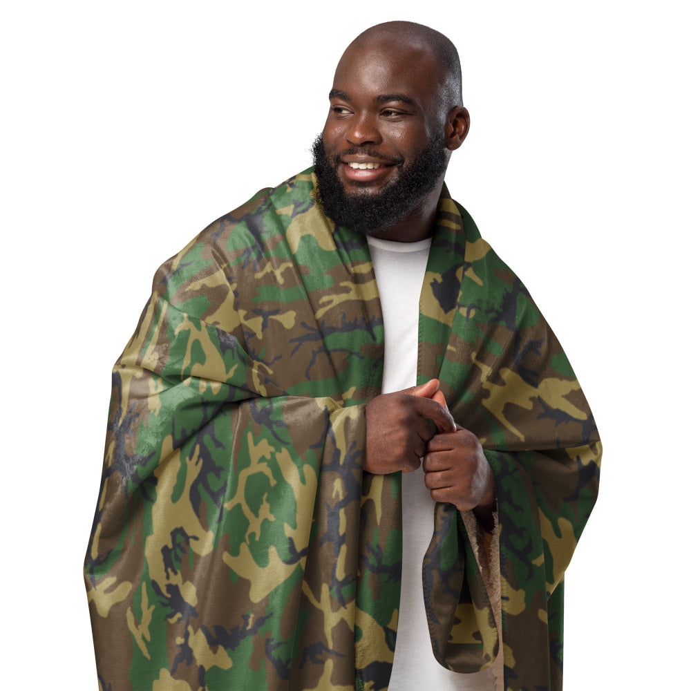 American ERDL Highland CAMO Sherpa blanket - Blanket