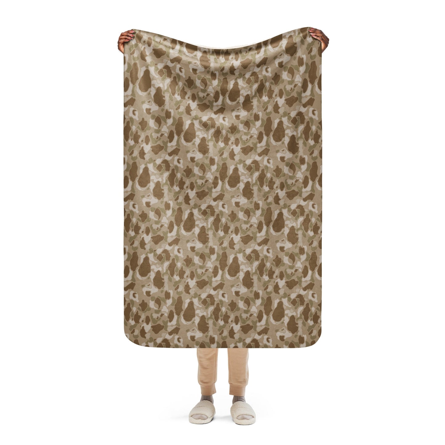 American Frog Skin Arid CAMO Sherpa blanket - 37″×57″ - Blankets