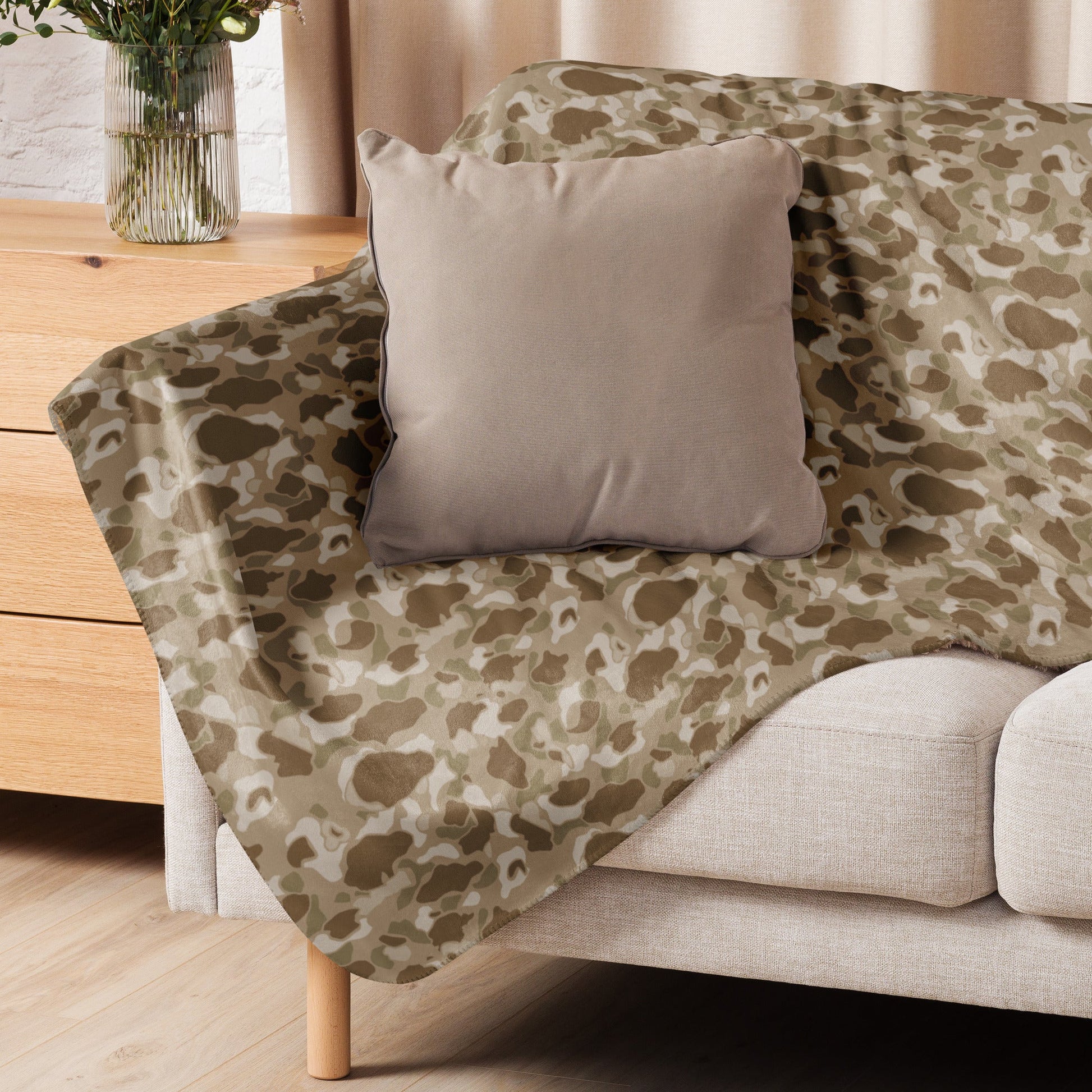 American Frog Skin Arid CAMO Sherpa blanket - Blankets