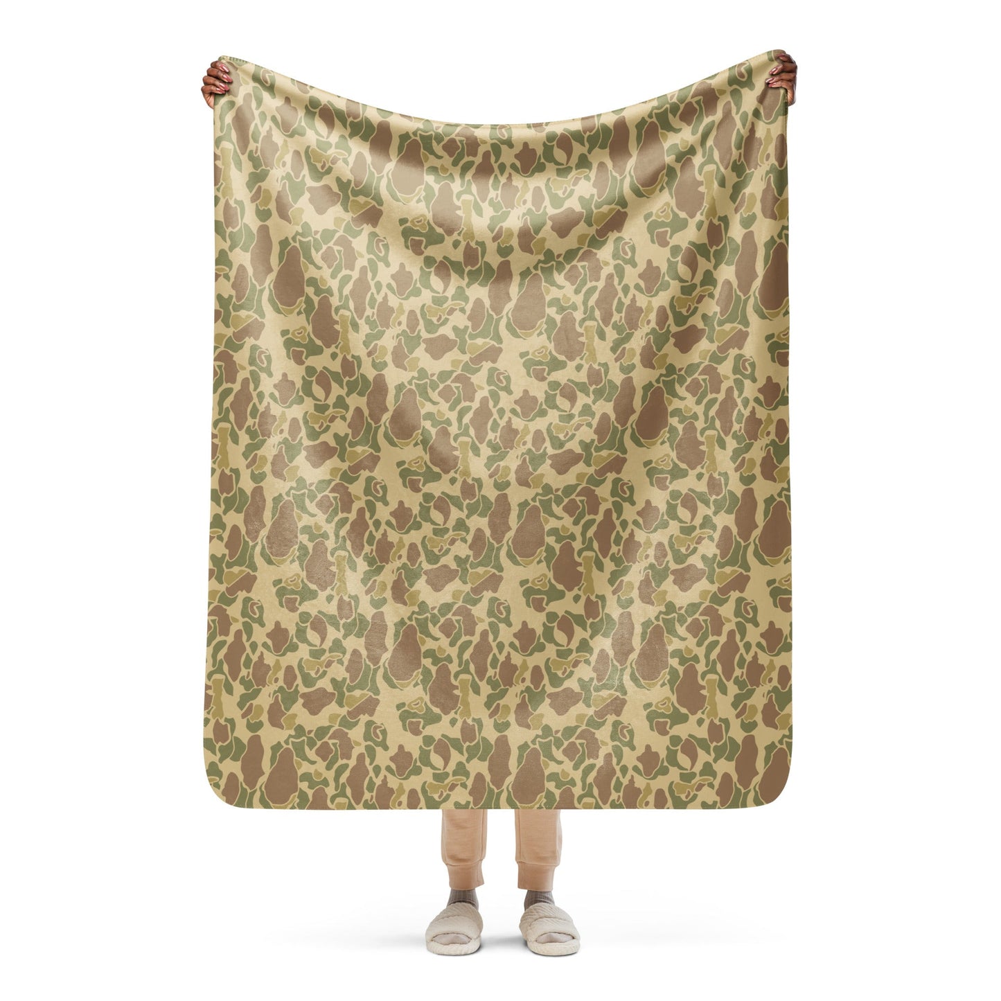 American Frog Skin Beach CAMO Sherpa Blanket - 50″×60″