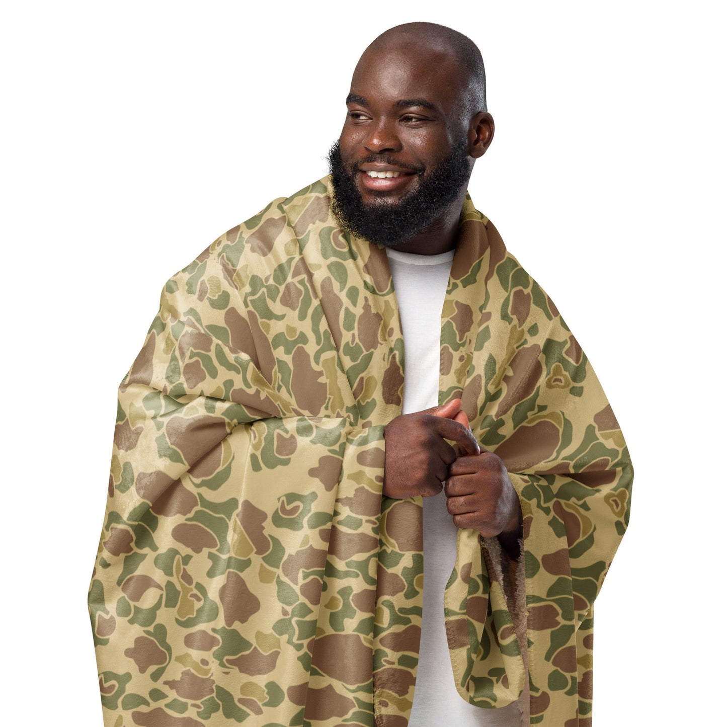 American Frog Skin Beach CAMO Sherpa Blanket