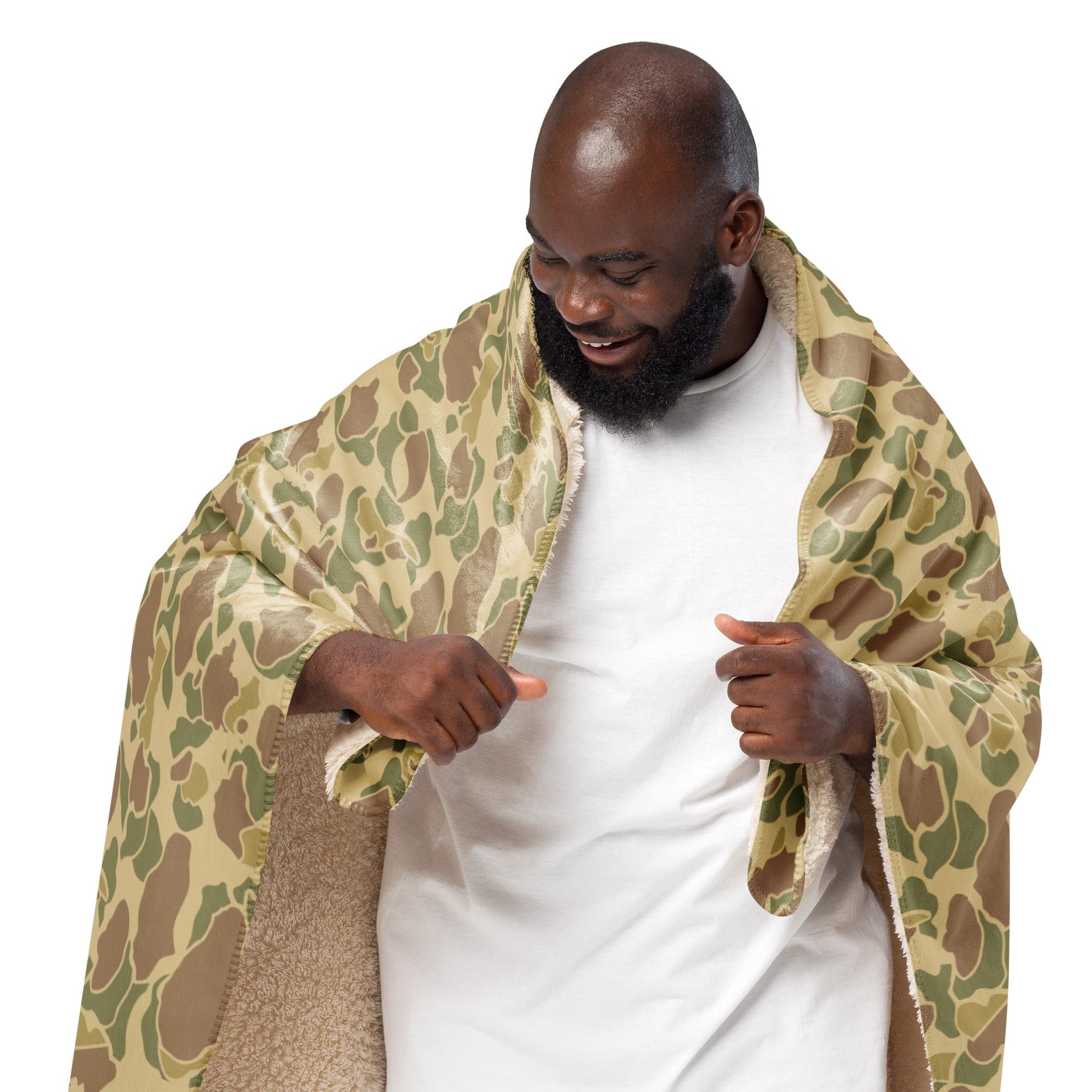 American Frog Skin Beach CAMO Sherpa Blanket