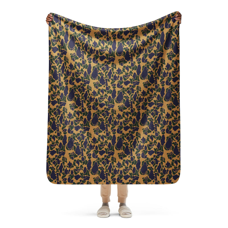 American Frog Skin Dusk CAMO Sherpa Blanket - 50″×60″