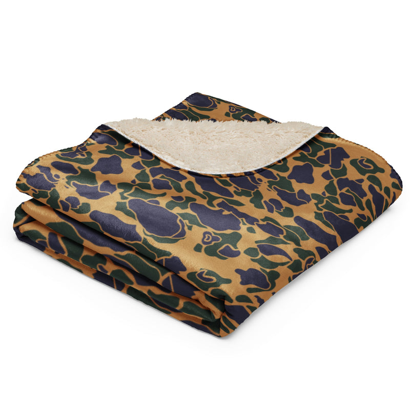 American Frog Skin Dusk CAMO Sherpa Blanket