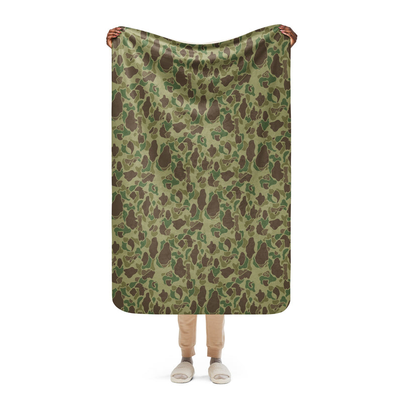American Frog Skin Jungle CAMO Sherpa Blanket - 37″×57″