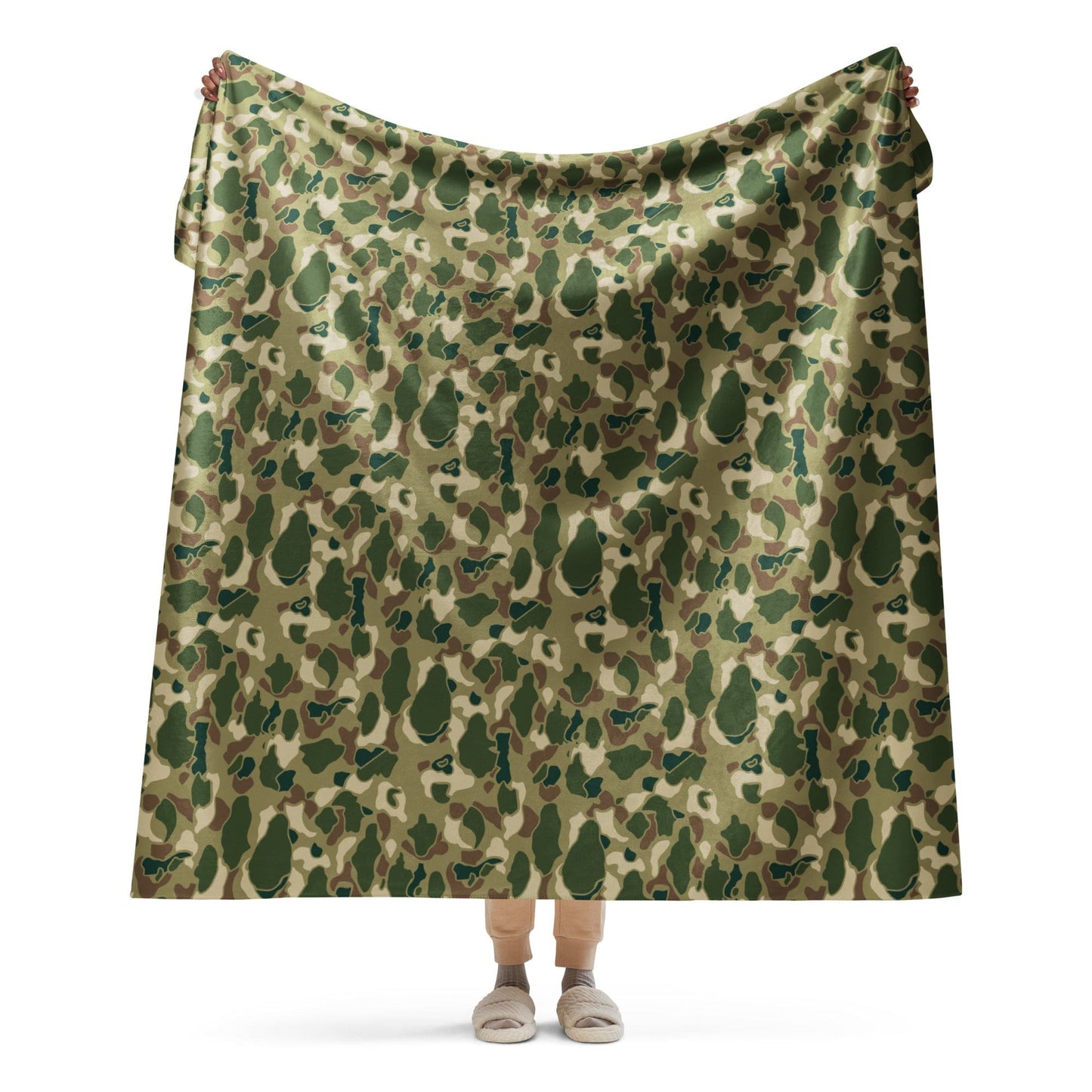 American Frog Skin Multi-terrain CAMO Sherpa Blanket - 60″×80″