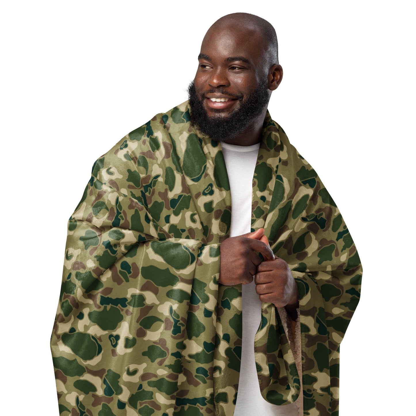 American Frog Skin Multi-terrain CAMO Sherpa Blanket
