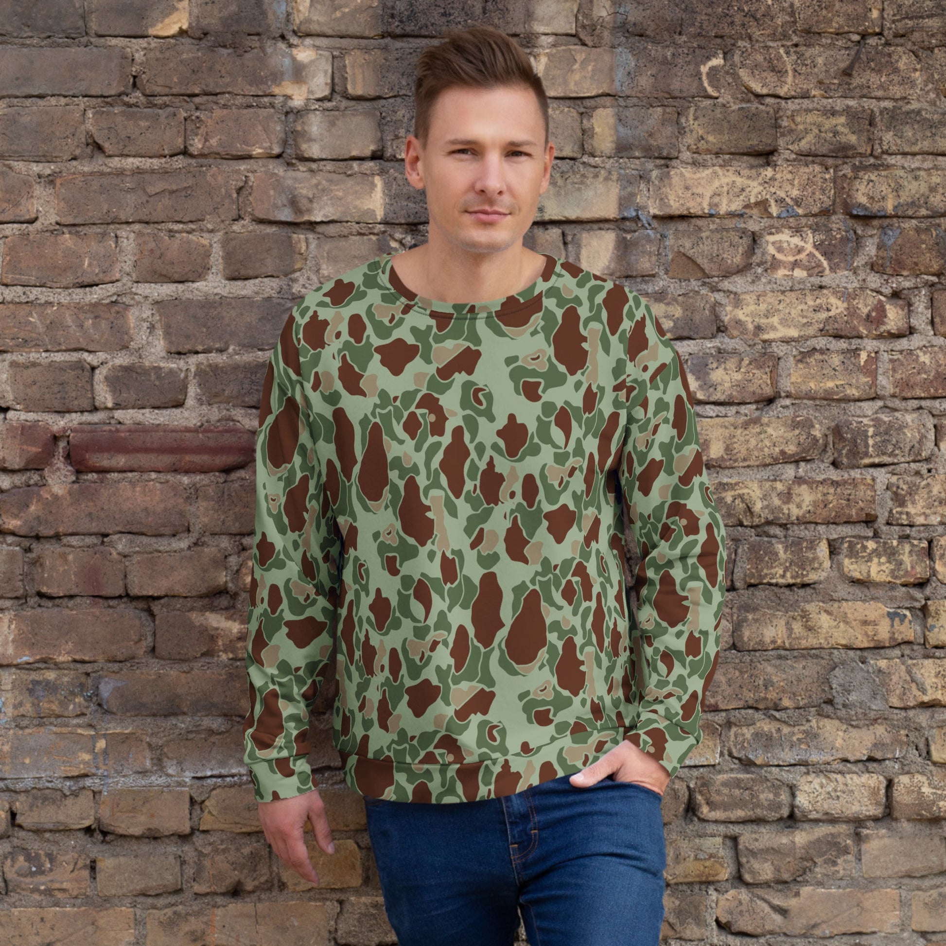 American Frog Skin Raider CAMO Unisex Sweatshirt - 2XS - Sweatshirts