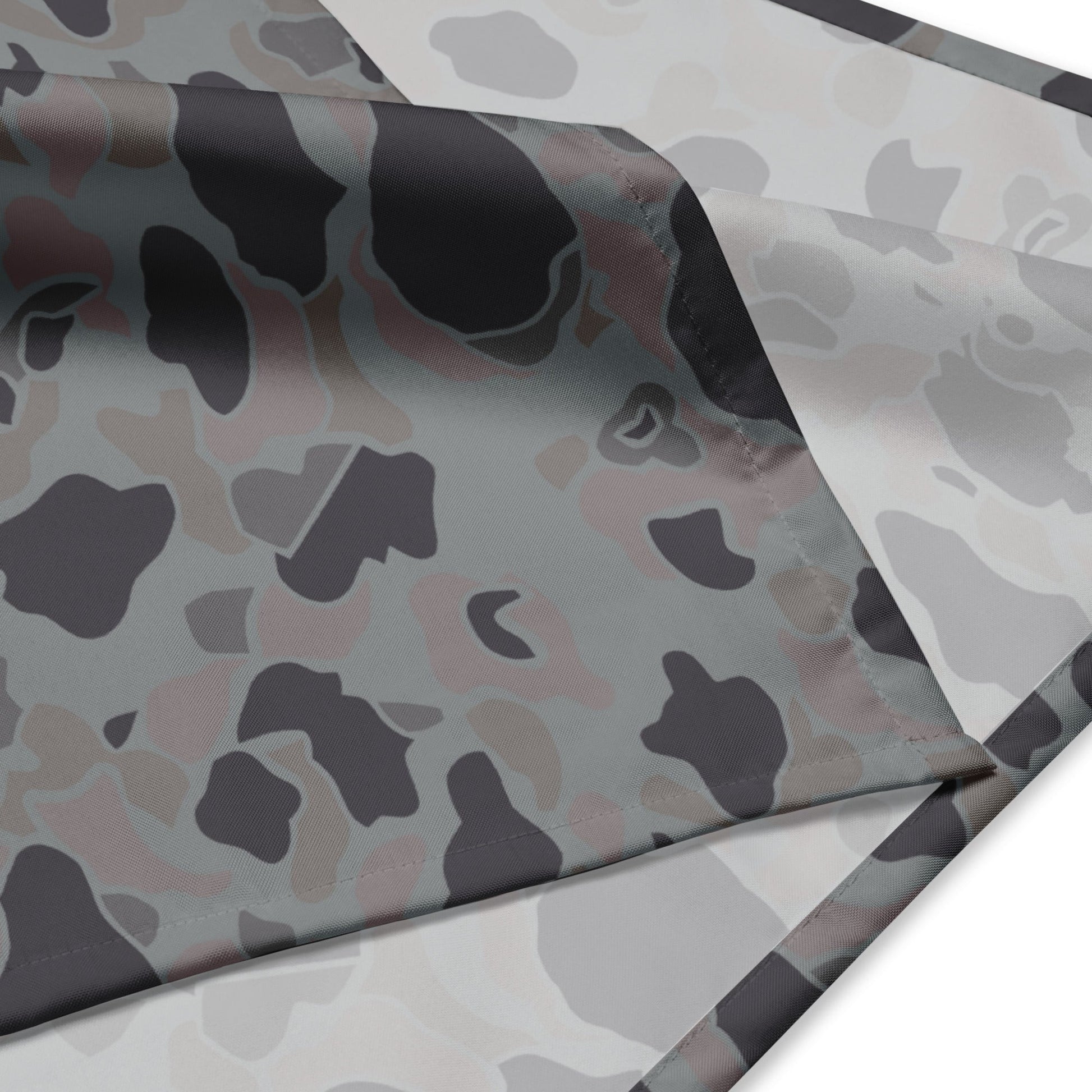 American Frog Skin Snow Shadow CAMO Bandana