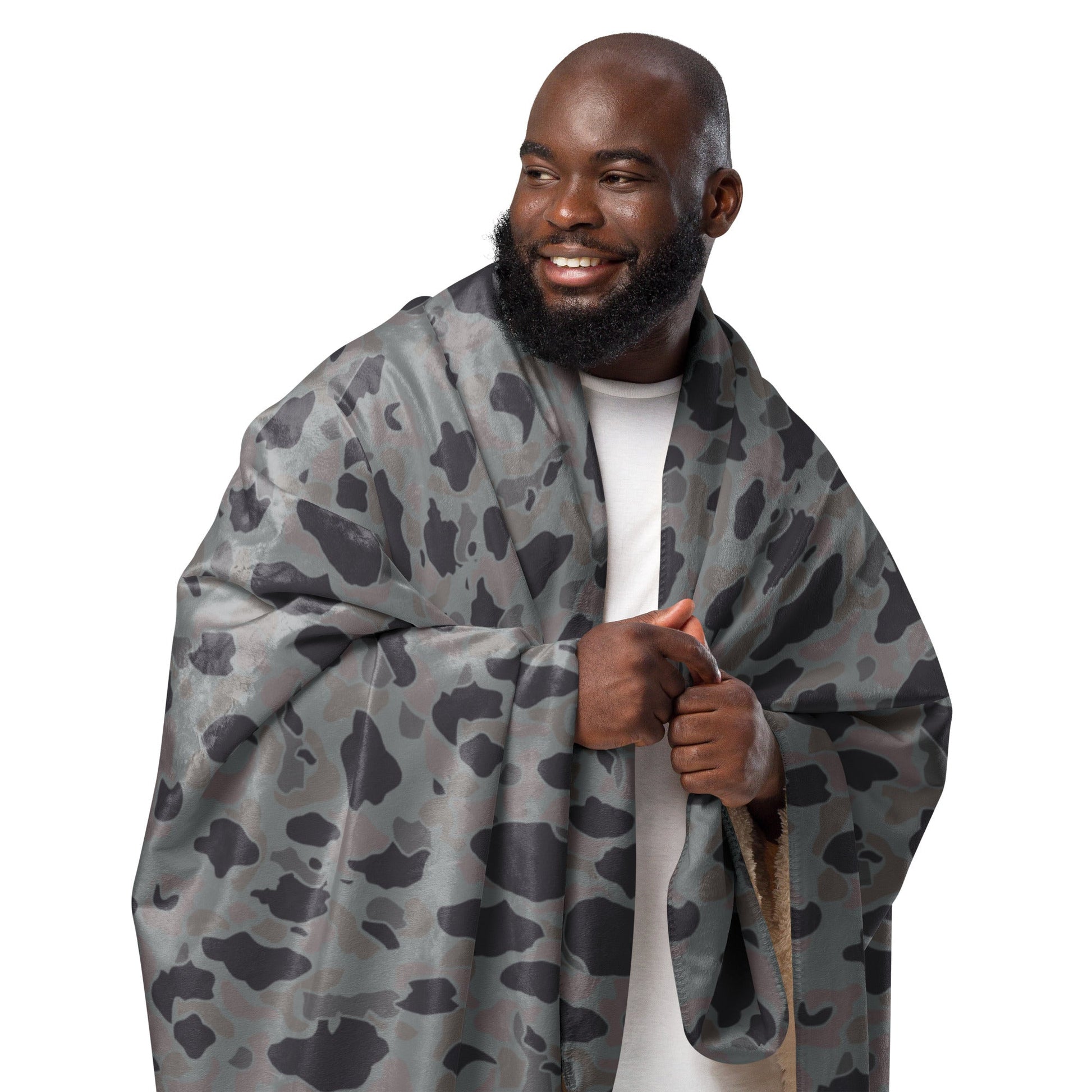 American Frog Skin Snow Shadow CAMO Sherpa Blanket