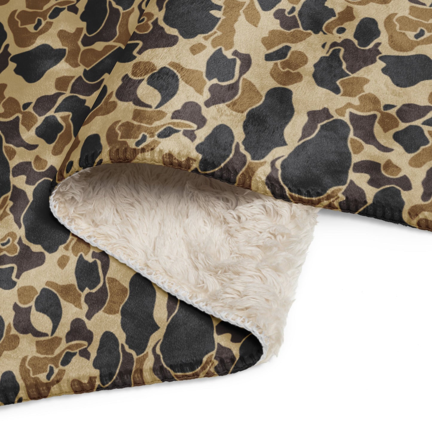 American Frog Skin Timberland CAMO Sherpa blanket - Blankets