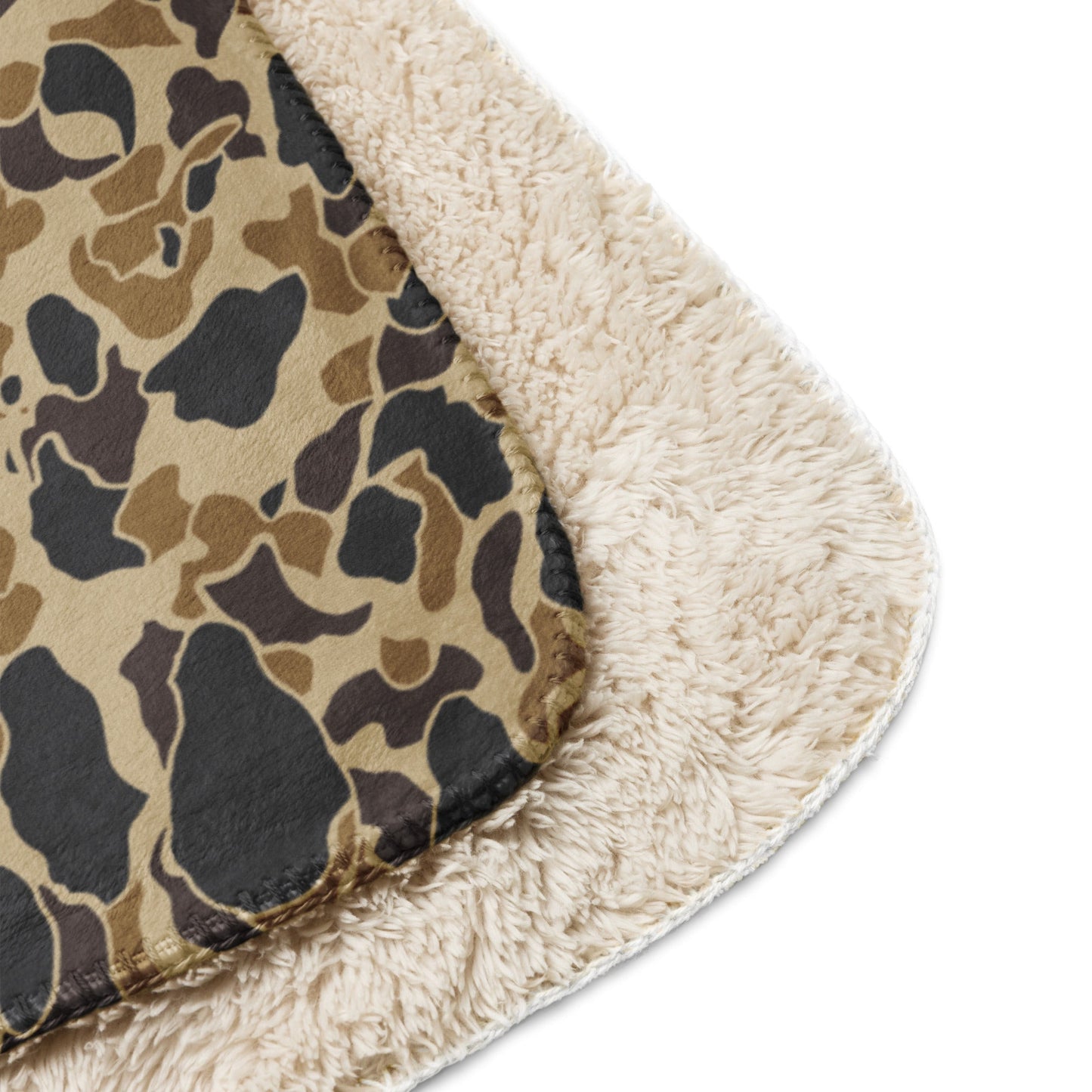 American Frog Skin Timberland CAMO Sherpa blanket - Blankets