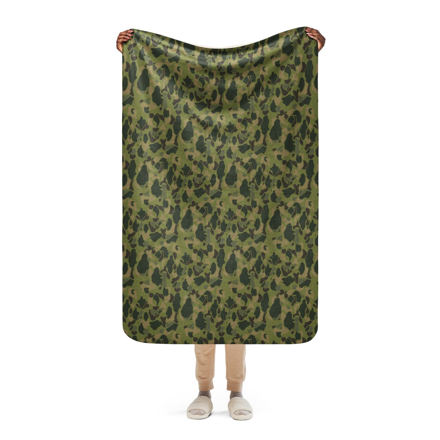 American Frog Skin Tropical CAMO Sherpa blanket - 37″×57″ - Blankets