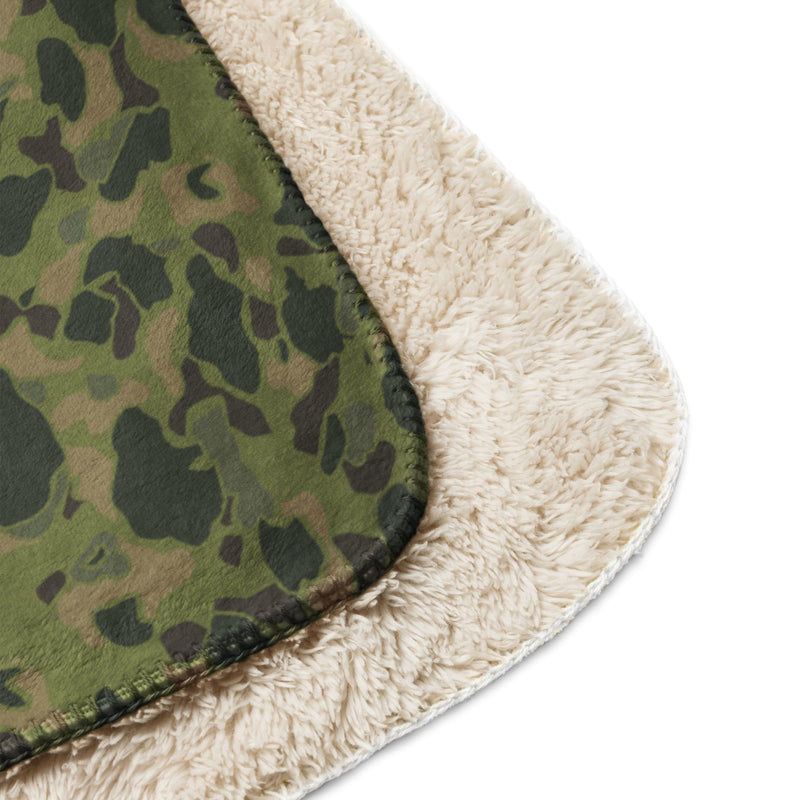 American Frog Skin Tropical CAMO Sherpa Blanket