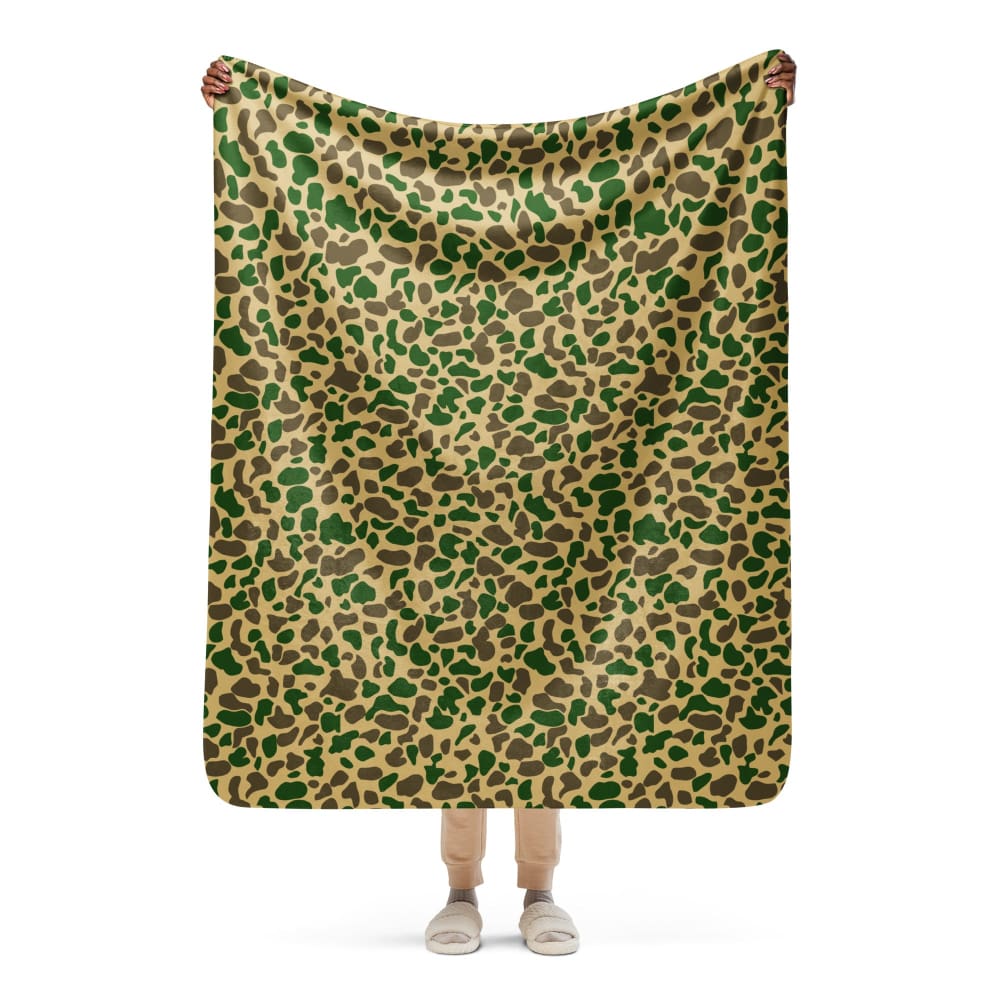 American Leopard CAMO Sherpa blanket - 50″×60″